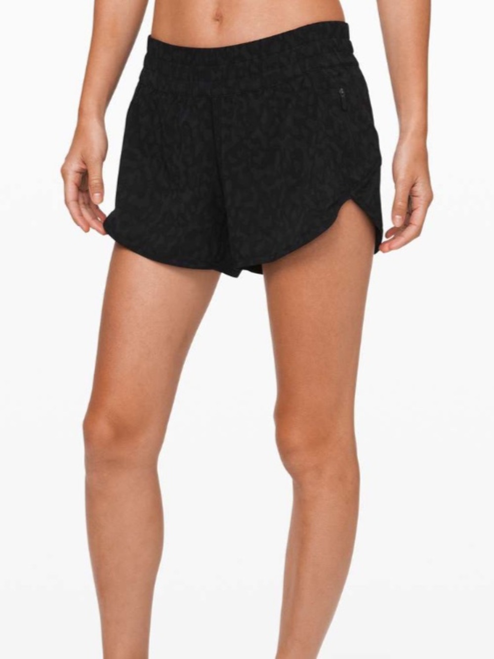 Lululemon tracker shorts 6